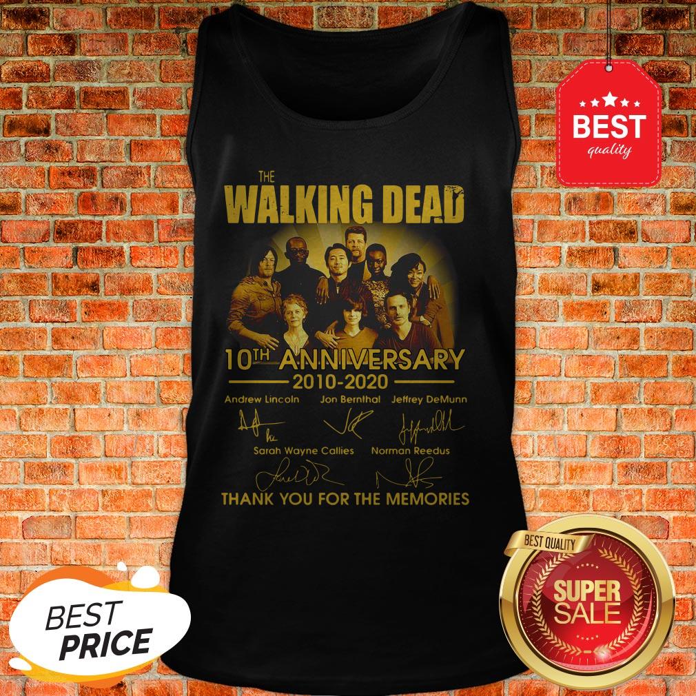 The Walking Dead Character 10th Anniversary 2010-2020 Signatures Tank Top The Walking Dead Character 10th Anniversary 2010-2020 Signatures Tank Top