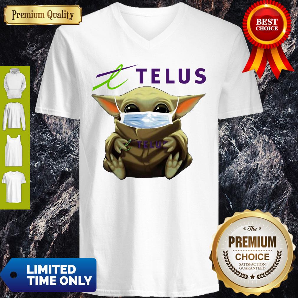 Nice Star Wars Baby Yoda Hug Telus Mask Covid-19 V-neck Nice Star Wars Baby Yoda Hug Telus Mask Covid-19 V-neck