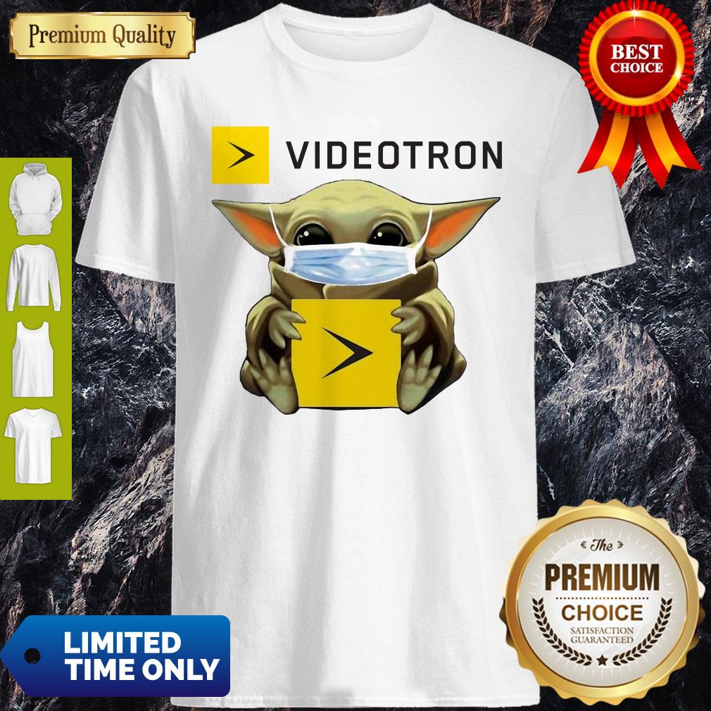 Official Star Wars Baby Yoda Hug Videotron Mask Covid-19 T-Shirt
