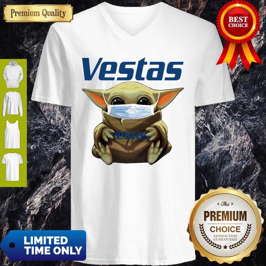 Premium Star Wars Baby Yoda Hug Vestas Mask COVID-19 V-neck Premium Star Wars Baby Yoda Hug Vestas Mask COVID-19 V-neck