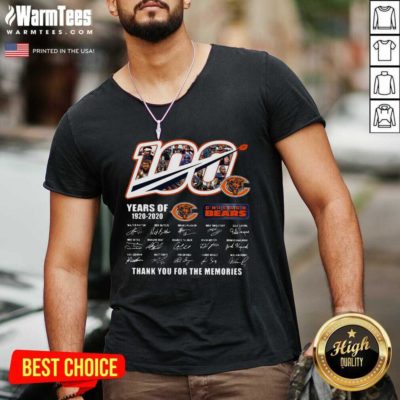Chicago Bears 100 Years Of 1920 2020 Thank You For The Memories Signatures V-neck - Design By Warmtees.com