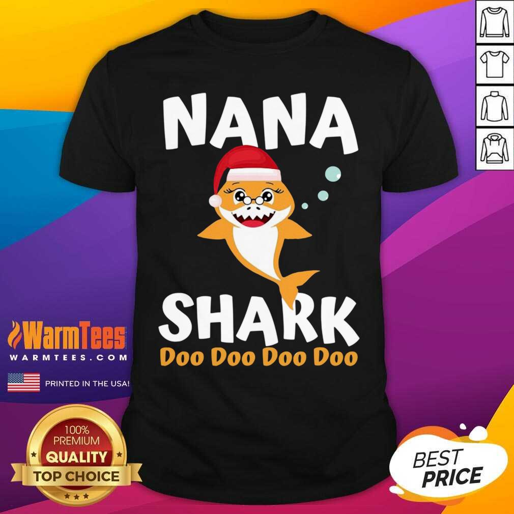 Nana Shark Christmas Mommy Shark Daddy Shark Shirt - Design By Warmtees.com