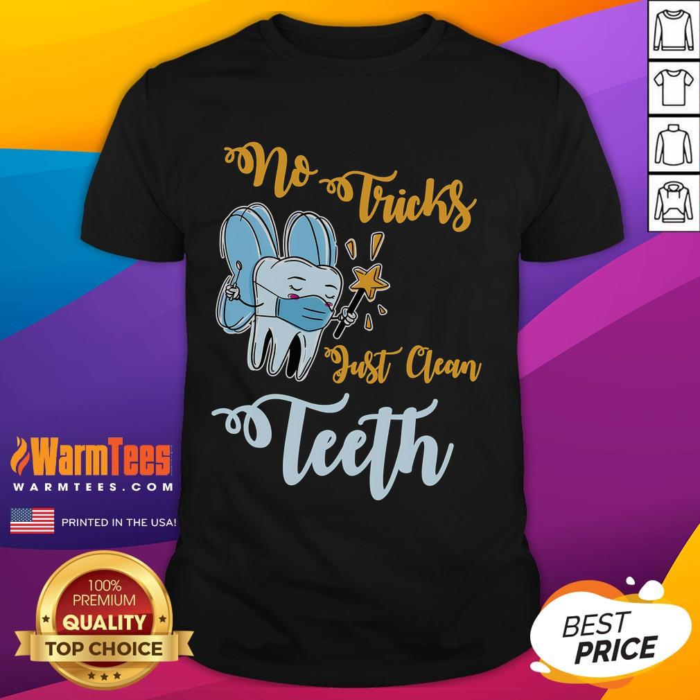 Alt Text: Cute scary dentist design on spooky Halloween T-shirt, perfect for dental enthusiasts celebrating Halloween.