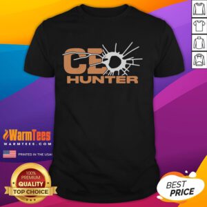 Awesome CEO Hunter T-Shirt featuring a bold design, perfect for entrepreneurs and business enthusiasts.