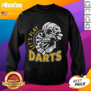 Skull dartboard design on a sweatshirt, featuring an arrow and a dart player, perfect for darts enthusiasts.
