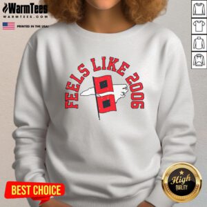 2006 Carolina Hockey sweatshirt in a cozy style, featuring team colors and logo, perfect for fans and casual wear.