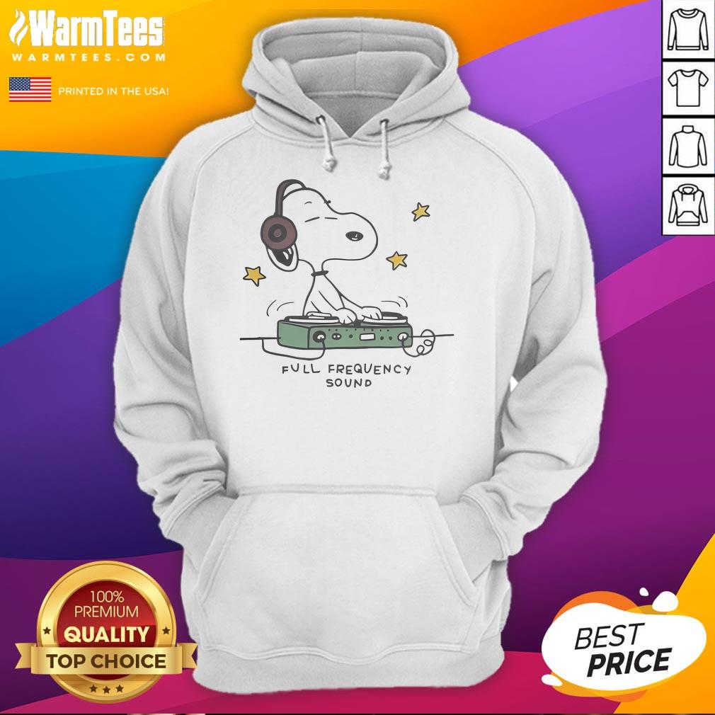 Cute Snoopy DJ Full Frequency Sound Hoodie featuring a playful Snoopy graphic, perfect for music lovers and fans.