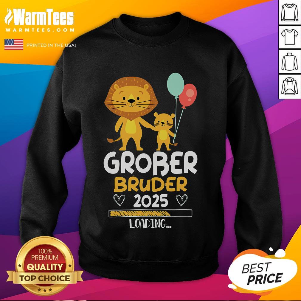 Good Big Brother 2025 Loading Baby Lion Boy sweatshirt featuring a cute lion graphic, perfect for young siblings.