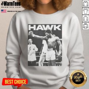 Awesome Aaron Pryor The Hawk Legend Sweatshirt featuring iconic boxing design and vibrant colors for fans.