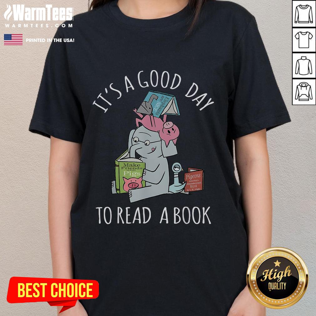 Cute 'It's A Good Day To Read' book lover tee featuring a pig and elephant, perfect for animal and book enthusiasts.