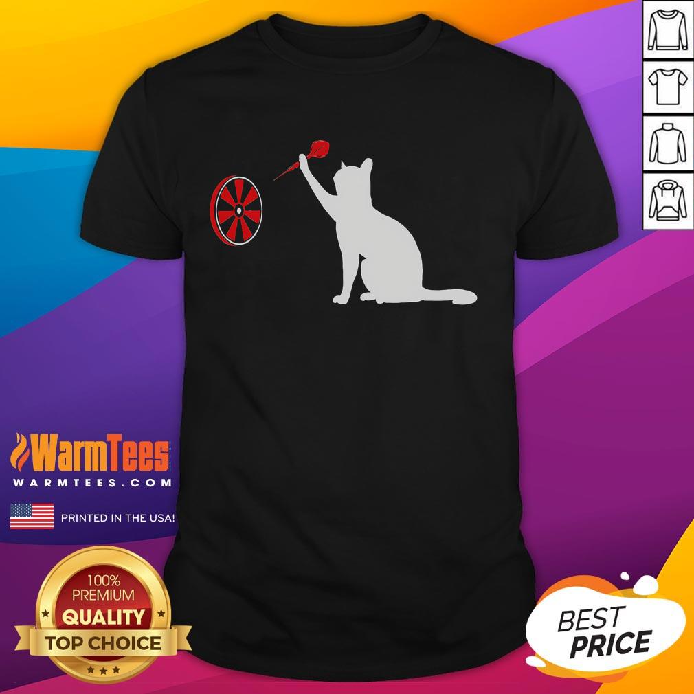 Funny Darts Cat t-shirt featuring a playful cat throwing darts, perfect for dart lovers and cat enthusiasts.
