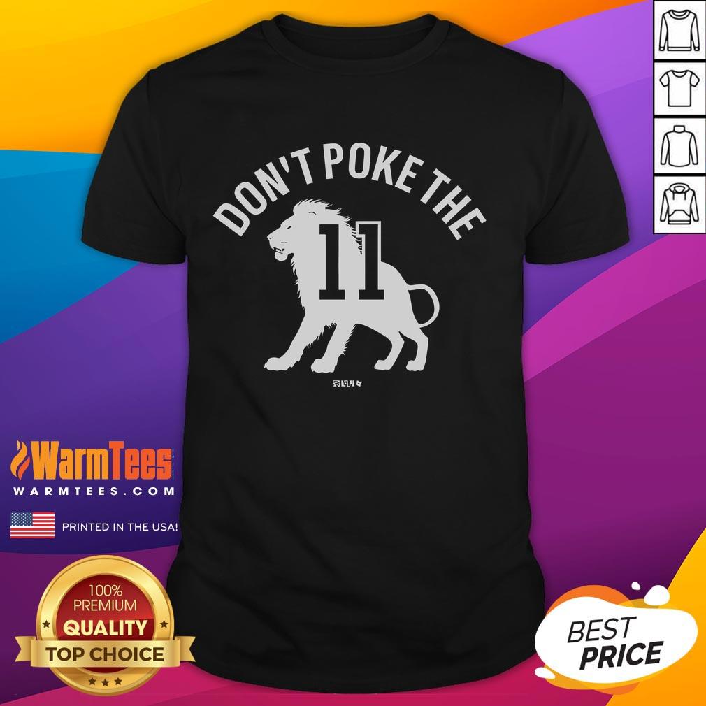 Good Micah Parsons Don't Poke The Lion T-Shirt featuring bold graphics and a motivational sports theme for fans.