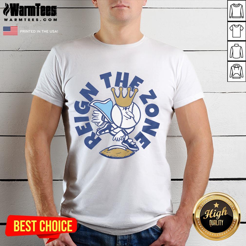 Awesome Reign The Zone Crown Town T-Shirt featuring a vibrant design and comfortable fit for casual wear.