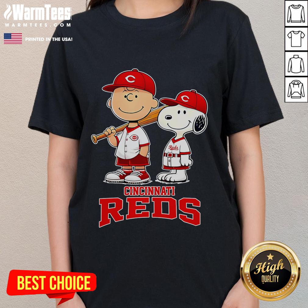 Alt Text: Cute Cincinnati Reds Charlie Brown and Snoopy baseball cartoon fan ladies tee, perfect for baseball enthusiasts.