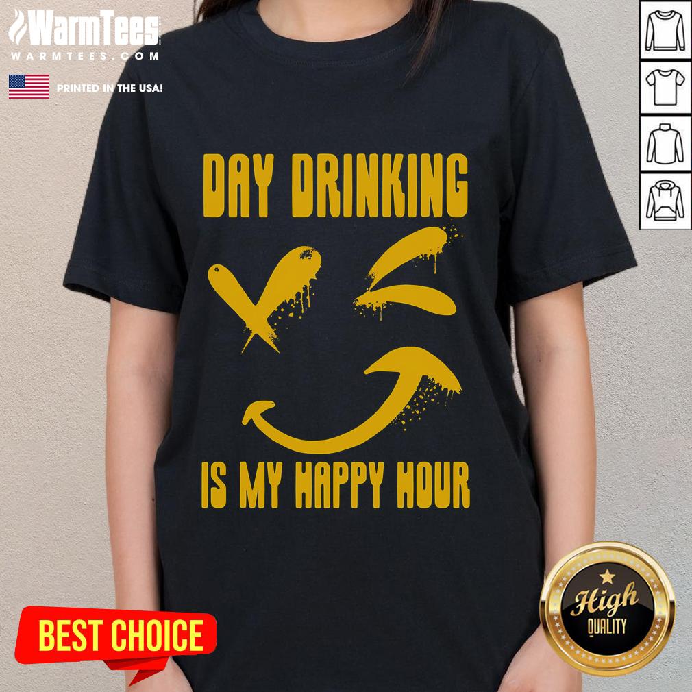 Funny Day-ing is My Happy Hour tee featuring humorous puns, perfect for hobbyists and casual wear.