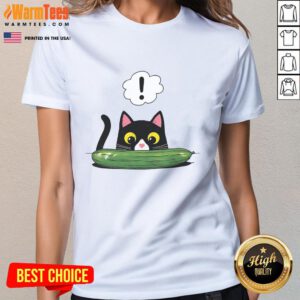 Adorable cat startled by cucumber on a cute ladies tee, perfect for cat lovers and fun fashion enthusiasts.