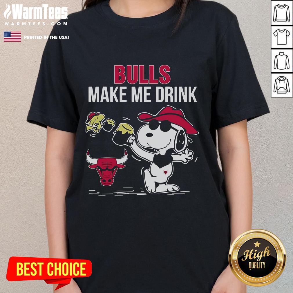 Cute Snoopy and Woodstock Chicago Bulls Make Me Drink ladies tee featuring fun graphic design and vibrant colors.