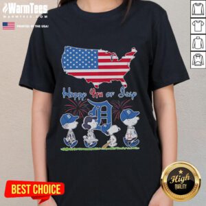 Detroit Tigers Snoopy and Friends celebrate July 4th with an American flag on a stylish ladies tee.