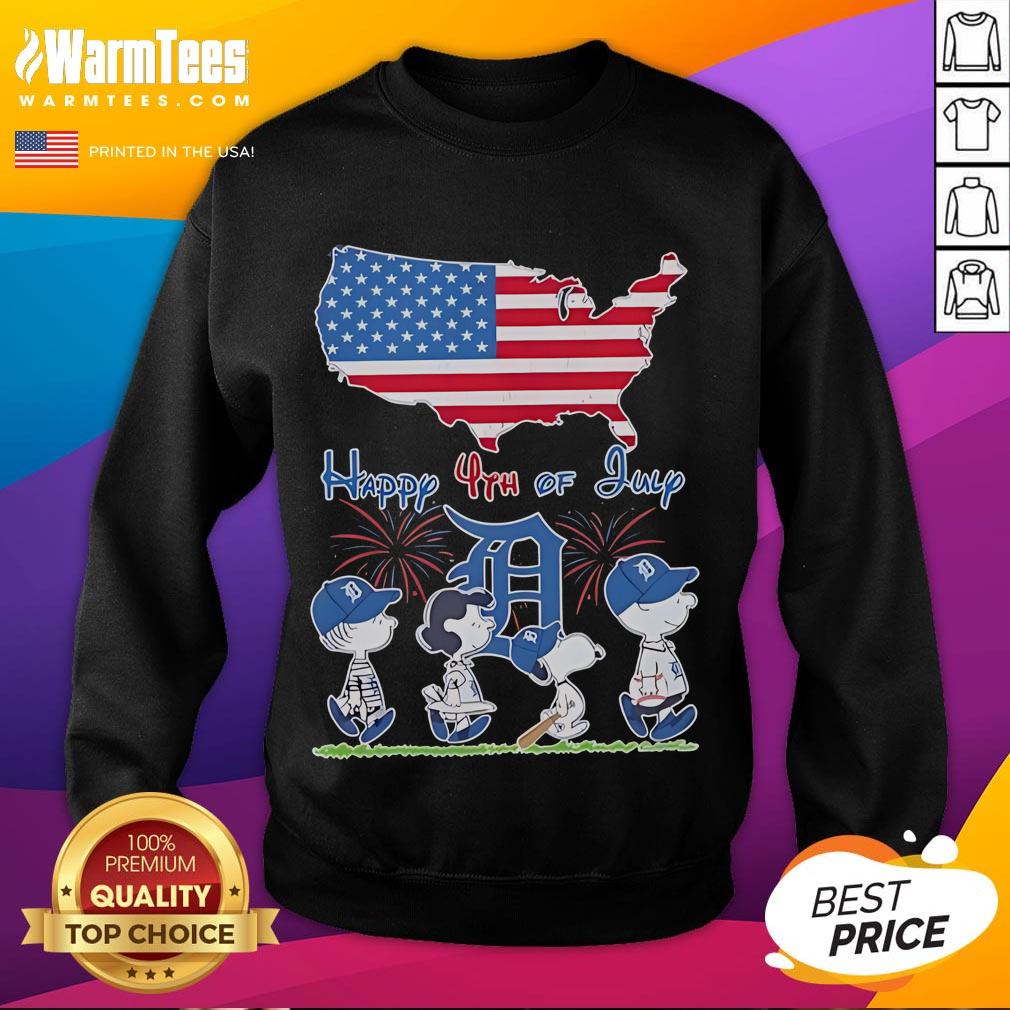 Detroit Tigers Snoopy and Friends sweatshirt for Happy 4th of July, featuring an American flag design.