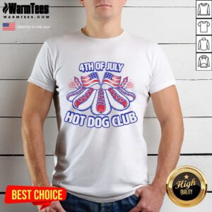 Awesome 4th of July hot dog Club America T-shirt featuring patriotic graphics and vibrant colors for Independence Day celebrations.
