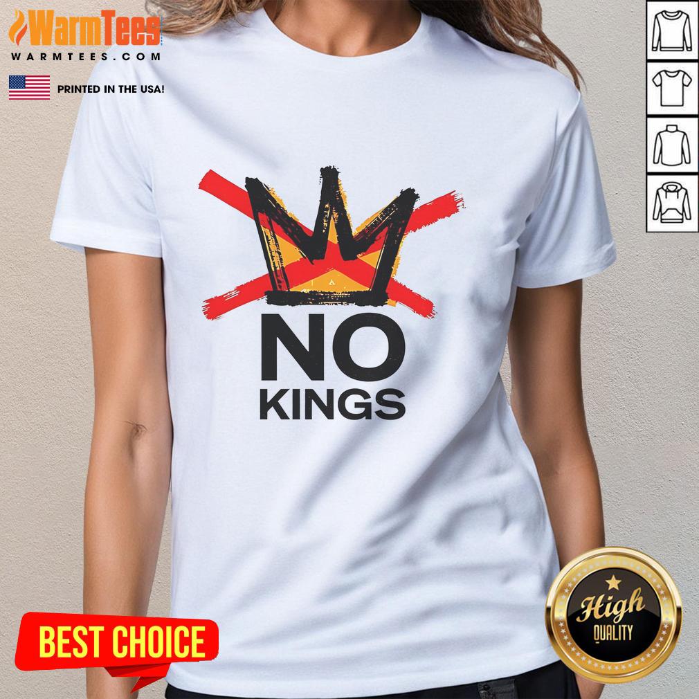 Nice Anti-Establishment No Kings Ladies Tee featuring bold graphics on a stylish women's t-shirt for a trendy look.
