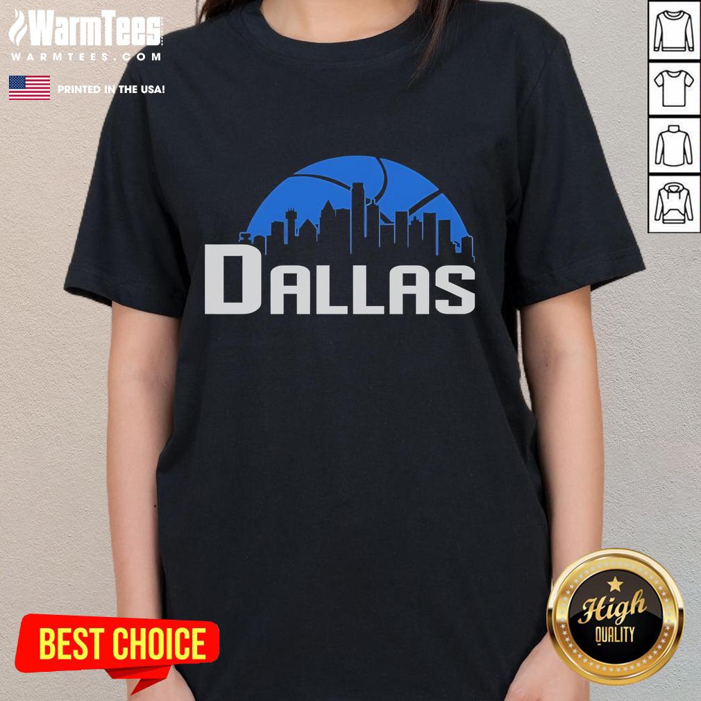 Stylish ladies tee featuring the stunning Dallas cityscape skyline design, perfect for fashion and city lovers.
