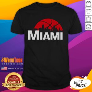 Alt Text: Stylish 2025 Miami Heat Cityscape Skyline T-Shirt showcasing vibrant colors and iconic city landmarks.