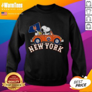 Alt Text: Snoopy and Woodstock driving a car on an October day, featuring the New York Mets logo on a stylish sweatshirt.