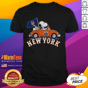 Alt Text: Official Snoopy and Woodstock X New York Mets October Driving Car 2024 T-Shirt featuring vibrant graphics and team colors.