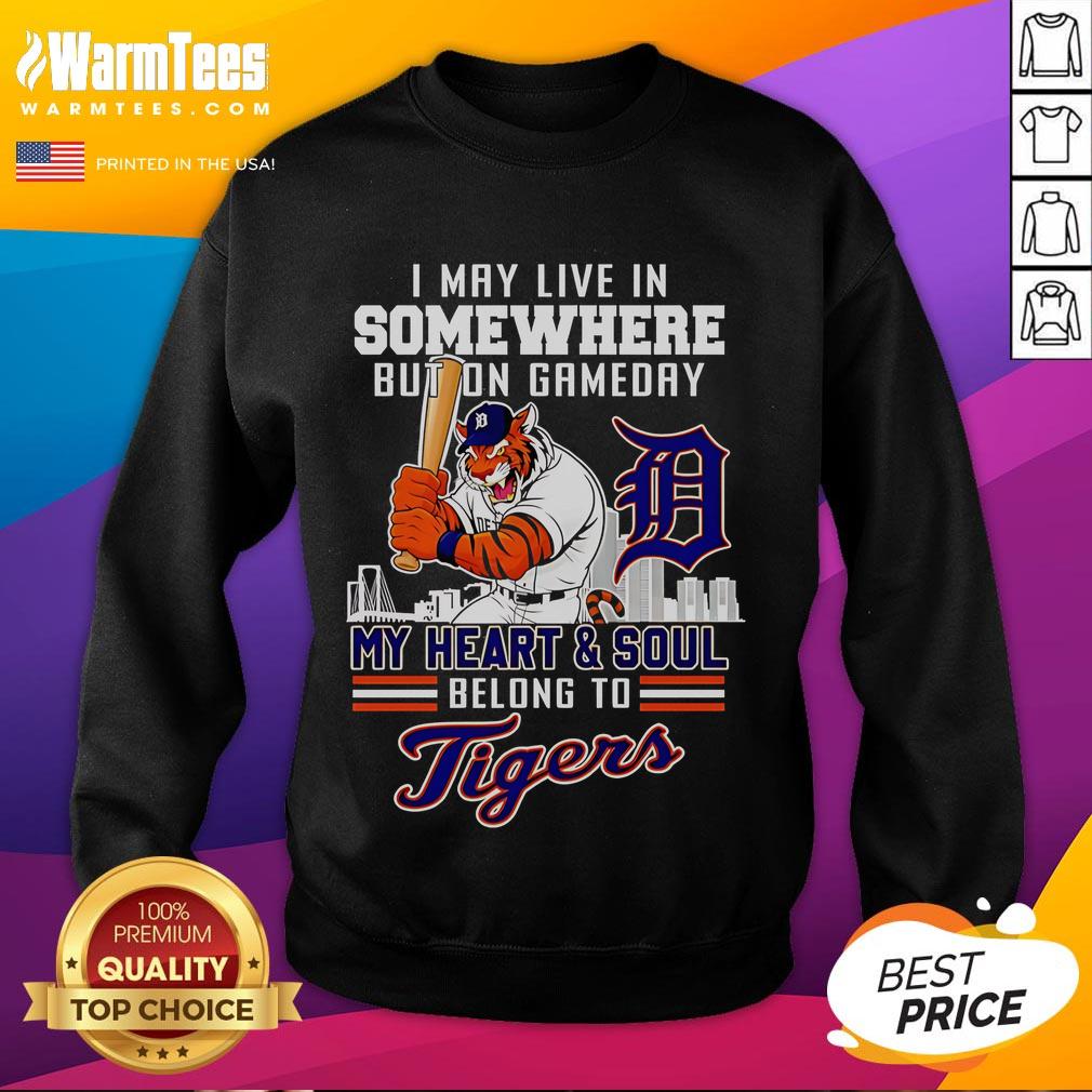 Detroit Tigers sweatshirt showcasing team spirit, perfect for game day and showing loyalty to the Detroit Tigers.