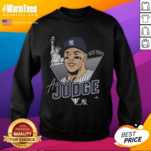 Alt Text: Premium Aaron Judge New York Yankees player caricature sweatshirt featuring vibrant artwork and team colors.