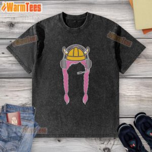 Nice NKU Esports braids and helmet design on a washed t-shirt, perfect for gamers and esports fans.