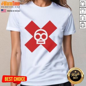 Nice Raja Jackson Toxic Burger logo on a stylish ladies tee, perfect for food lovers and fashion enthusiasts.