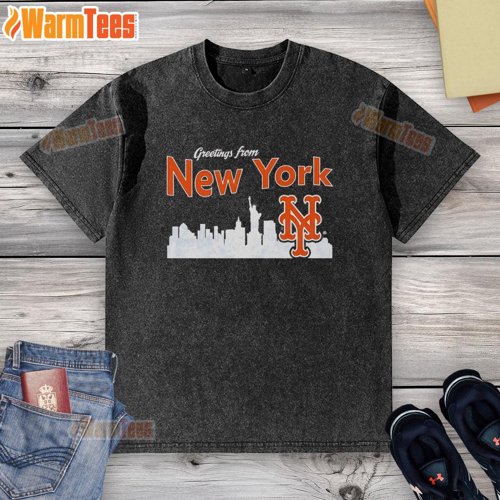 Alt Text: Official New York Mets skyline washed t-shirt featuring a vibrant cityscape design for fans and collectors.
