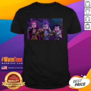 Alt Text: Mira Rumi & Zoey angrily eating ramyeon on a T-shirt, showcasing a fun and unique design for fans.