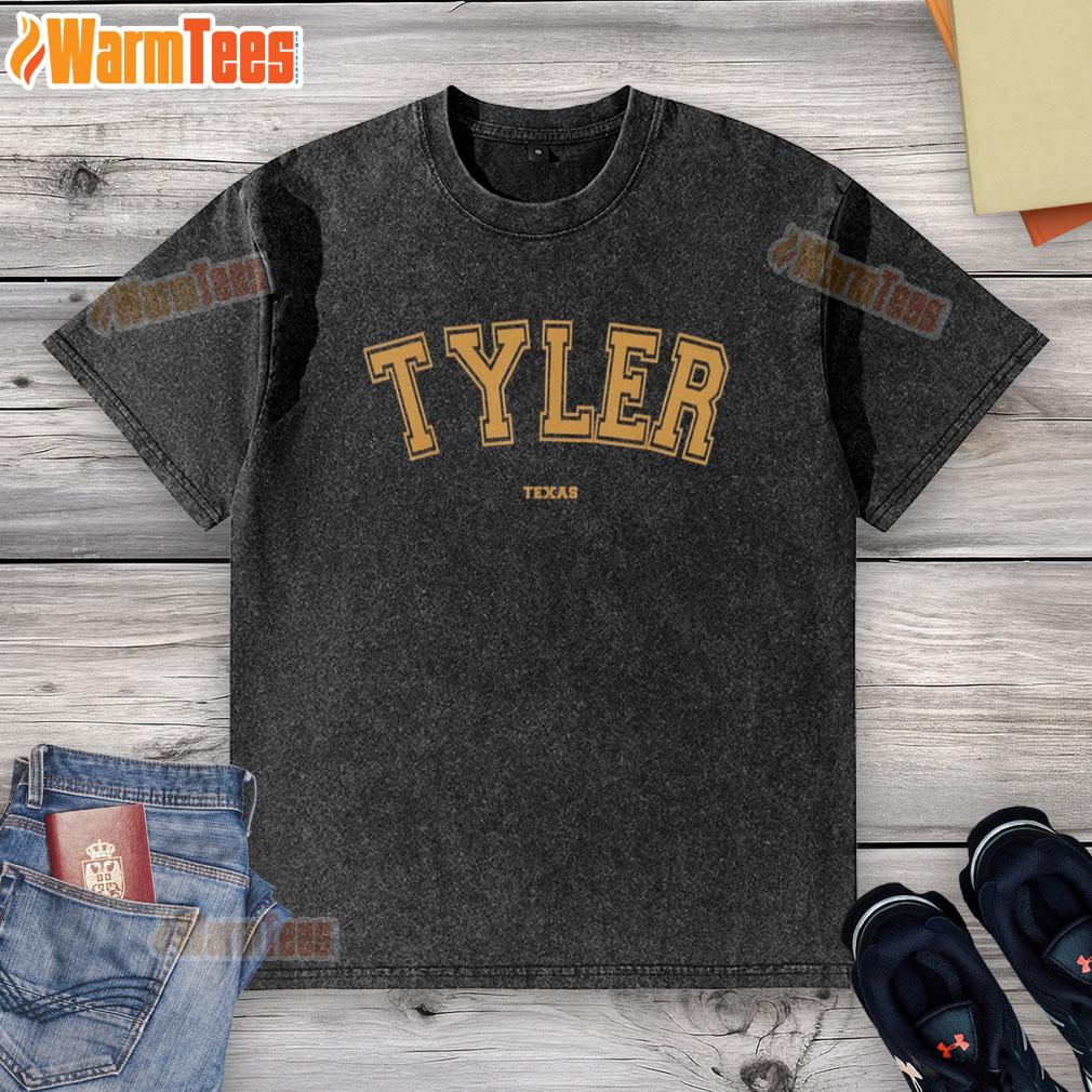 Official Tyler Texas Sports college-style washed t-shirt showcasing vibrant graphics and comfortable fit.