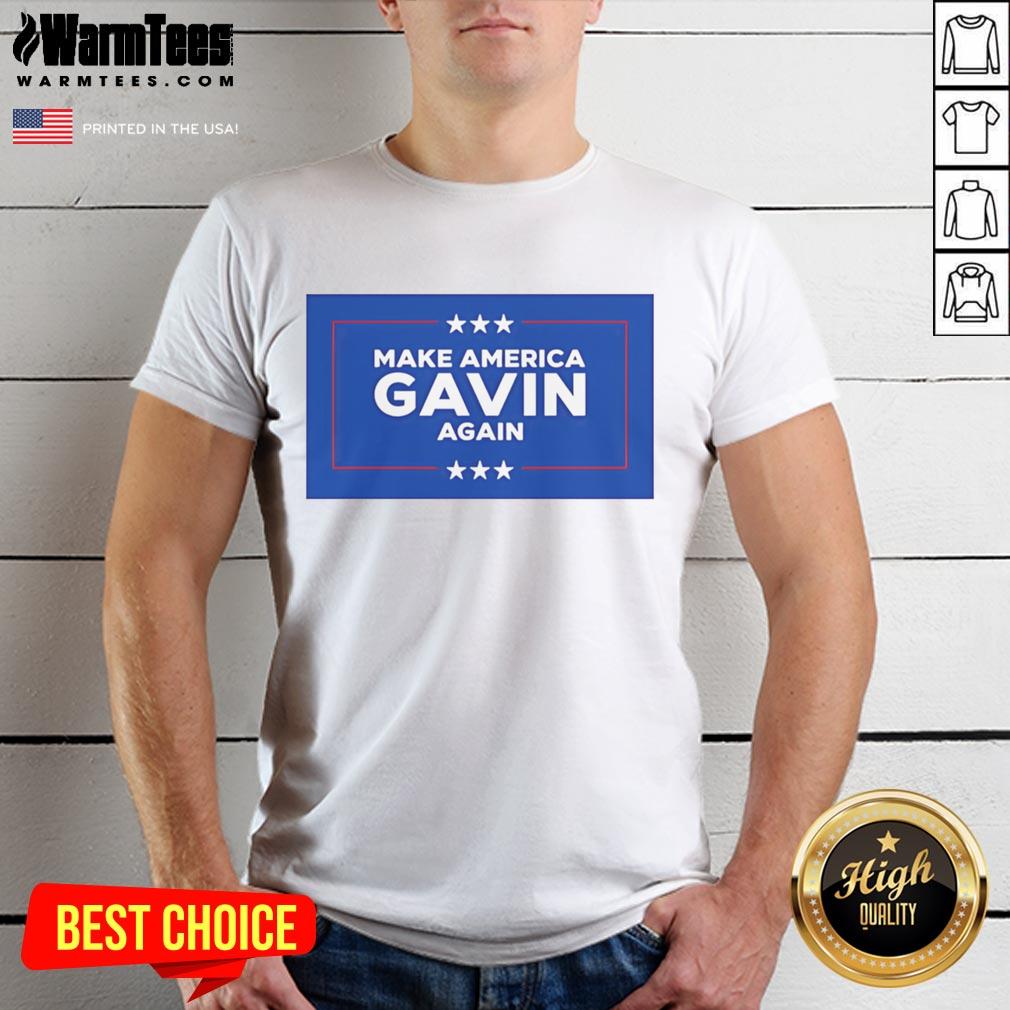 Top Make America Gavin Again T-Shirt featuring bold text on a stylish design, perfect for political statement wear.