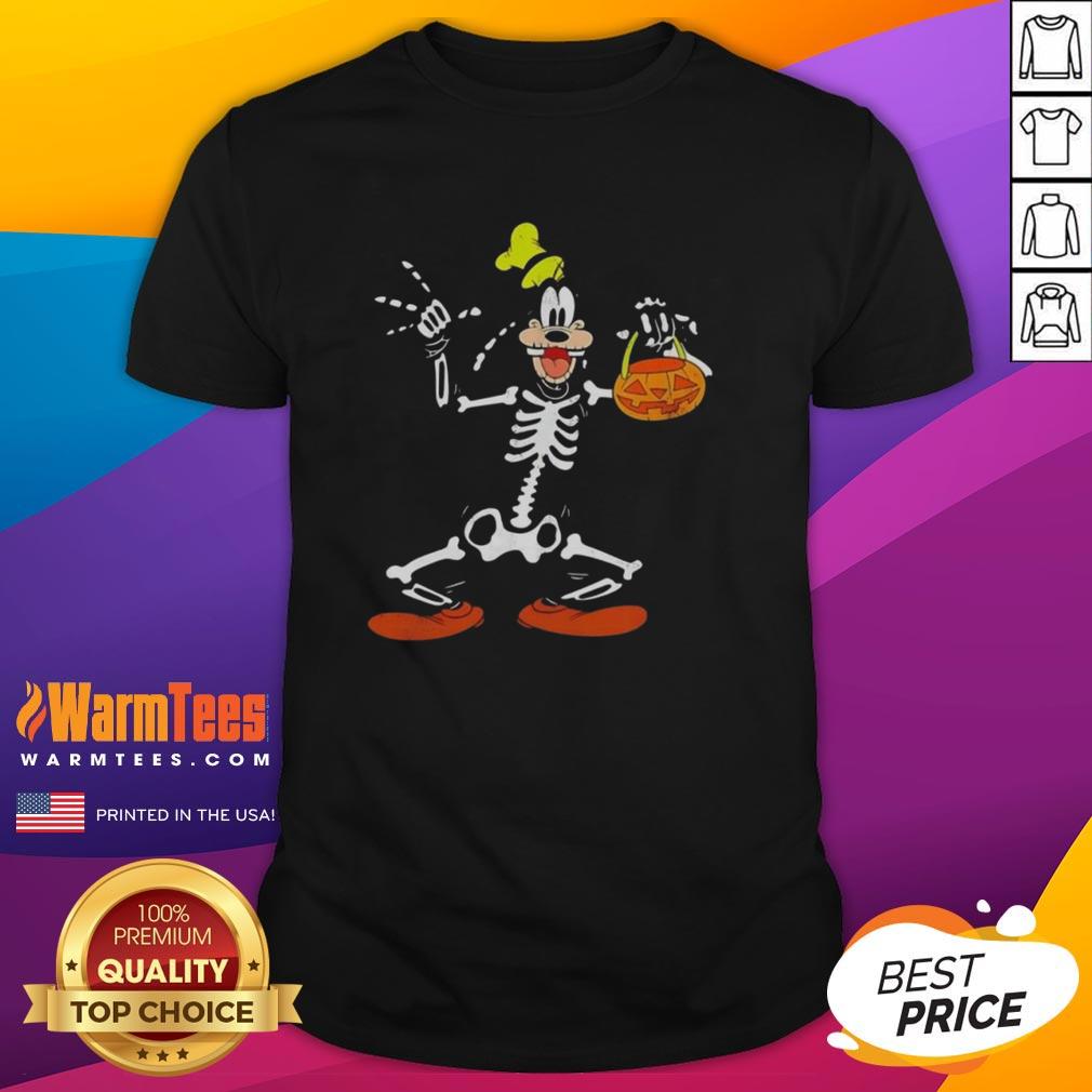 Goofy in a skeleton costume for Halloween, wearing a cheerful expression on a Trick or Treat t-shirt.
