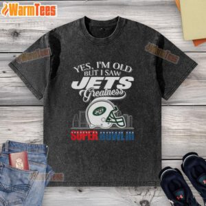 Alt Text: Original New York Jets Super Bowl III helmet skyline washed t-shirt, celebrating team greatness and nostalgia.