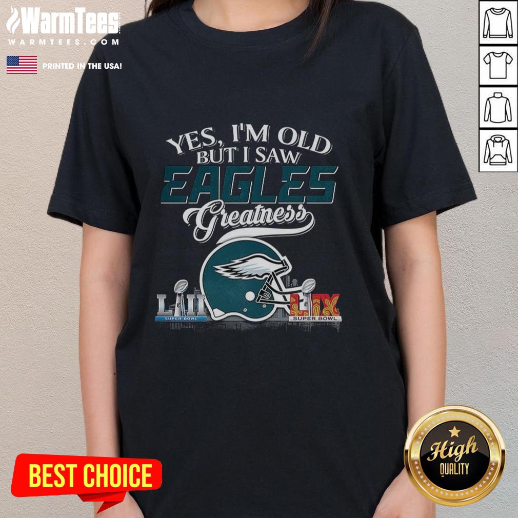 Original Philadelphia Eagles Super Bowl helmet skyline ladies tee, celebrating greatness for fans of all ages.