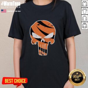 Awesome Who Dey Punisher Cincinnati Bengals ladies tee in black with bold graphic design for female fans.
