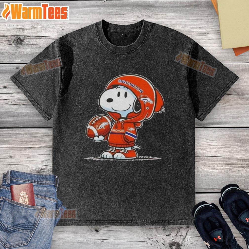 Snoopy in a Denver Broncos hoodie smiles at fans, showcasing a good Peanuts washed t-shirt.