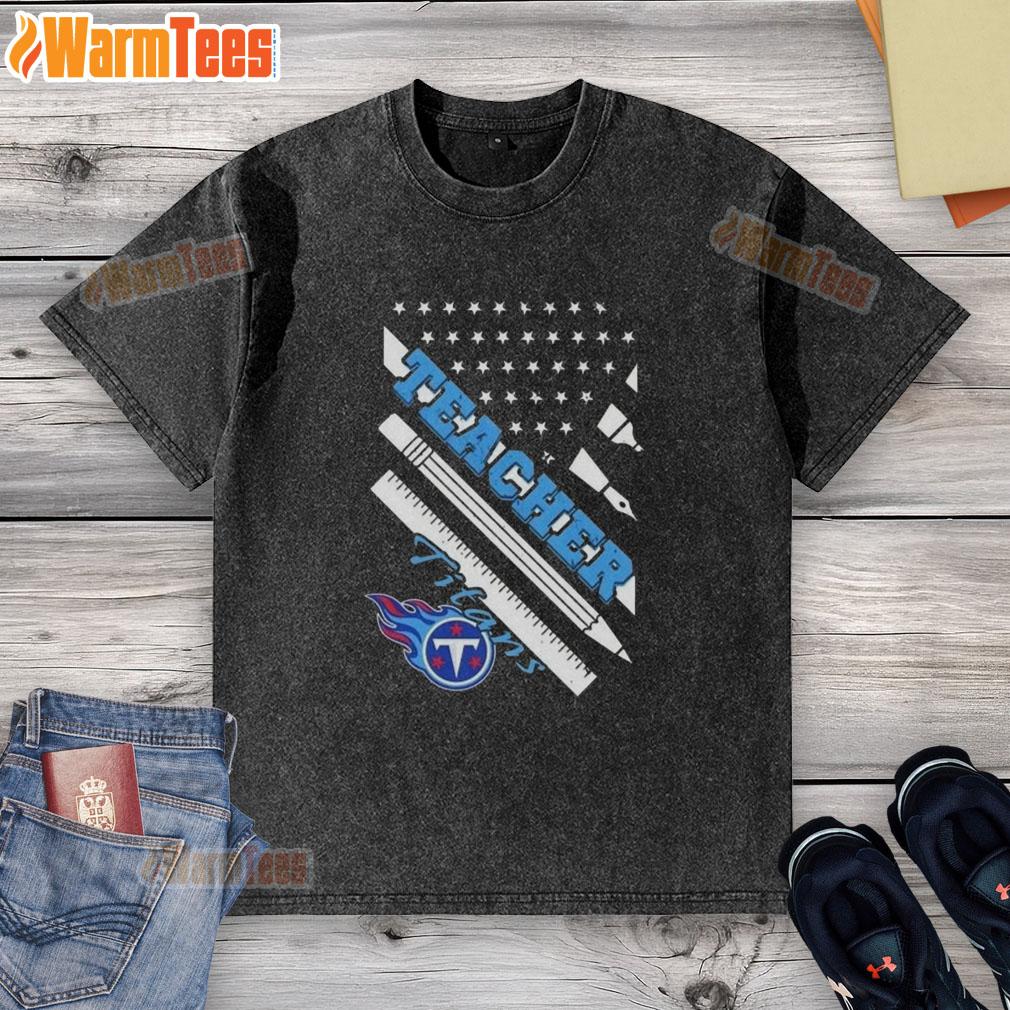 Alt Text: Hot Tennessee Titans football t-shirt featuring a teacher design and American flag print, perfect for fans.