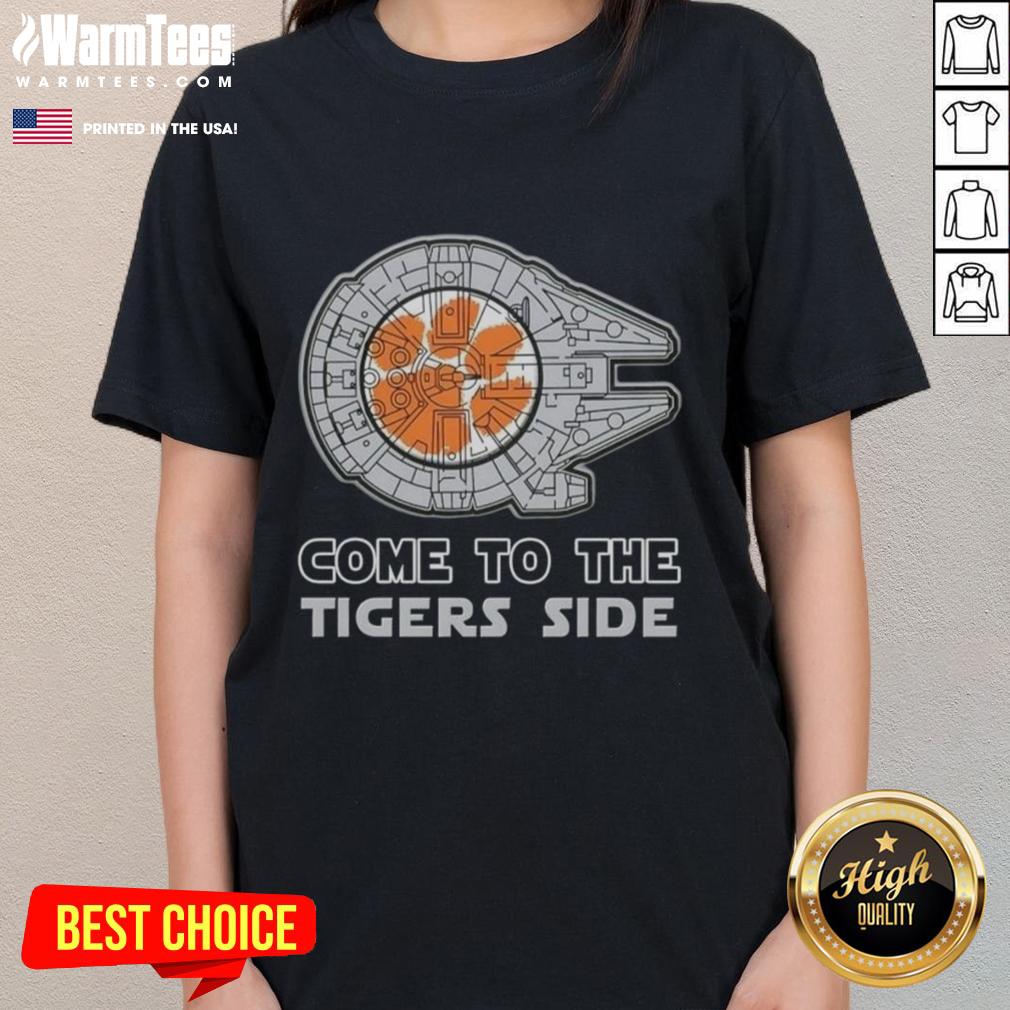 Alt Text: Ladies' Nice Star Wars Clemson Tigers T-shirt featuring a stylish design for fans of both franchises.