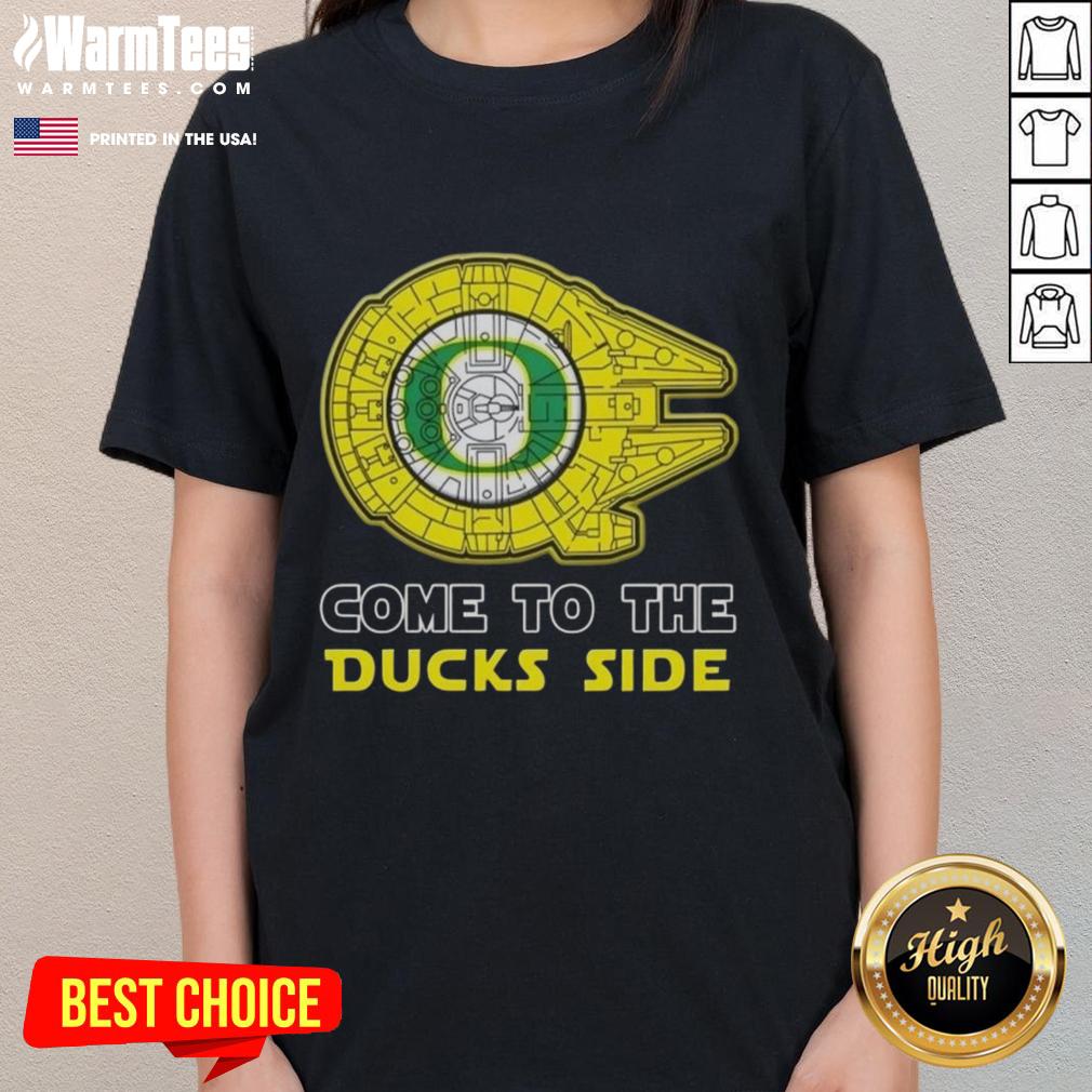 Top Star Wars Come to the Oregon Ducks Side Ladies Tee featuring a stylish design for fans and a perfect game day outfit.