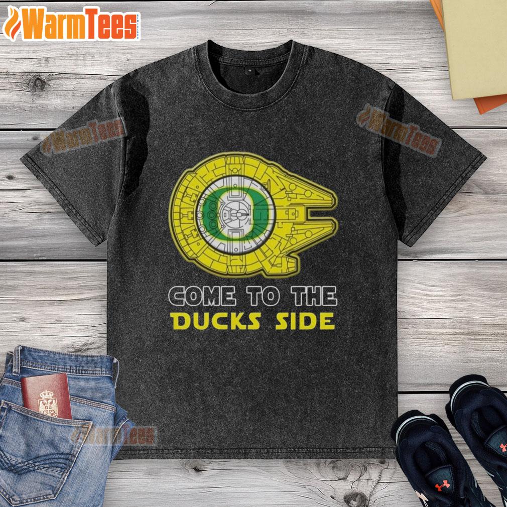Top Star Wars Come To The Oregon Ducks Side washed t-shirt featuring a vibrant design for fans of both franchises.