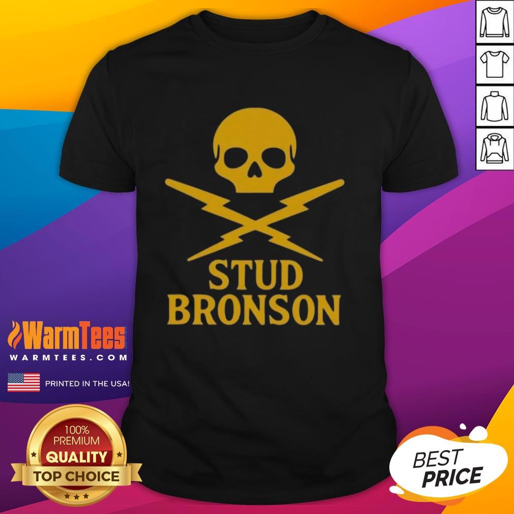 Alt Text: Nice Skull The Peacemakers The Brutal T-Shirt featuring a bold skull design for edgy fashion enthusiasts.
