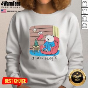 Cozy top-sleepy polar bear sweatshirt featuring an adorable bear design, perfect for winter wear and wildlife lovers.