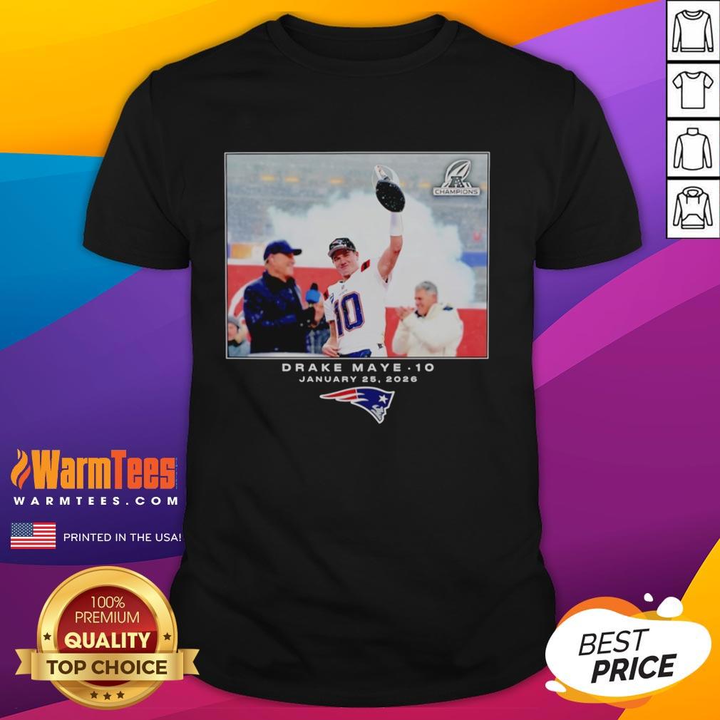 Good New England Patriots Drake Maye NFL 2026 photo t-shirt featuring vibrant team colors and player graphics.