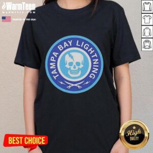 Awesome Tampa Bay Lighting 2026 skull logo ladies tee showcasing a stylish design for fans of the team.